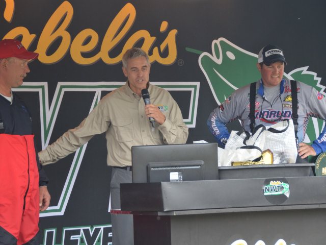 F1E69485-6468-4556-BB59-E919F2F2FDF7