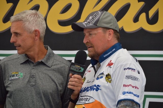 F22150CD-D58C-46E3-BDBD-0696F5B14A8E