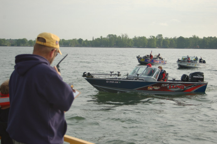 F25AD772-8934-449F-91A3-1DE8B91545CC