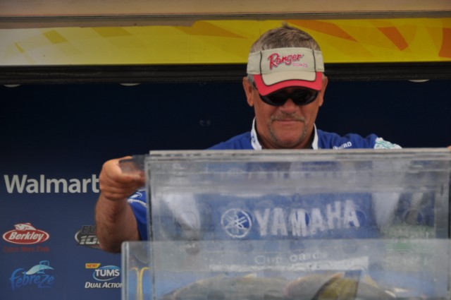 F26B01BB-9CD0-439E-BD73-6F90F76446DA