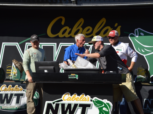 F32F692B-CD7B-44A8-89DB-FB891D3B9F55