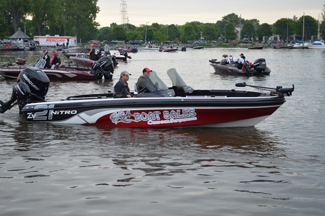 F3524361-D10D-4B32-99C8-CA9BF2433FC4