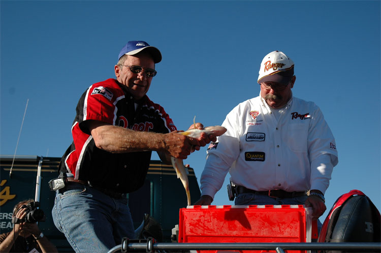 F39D4FD3-3866-4BCF-9612-238A70C4D6E3