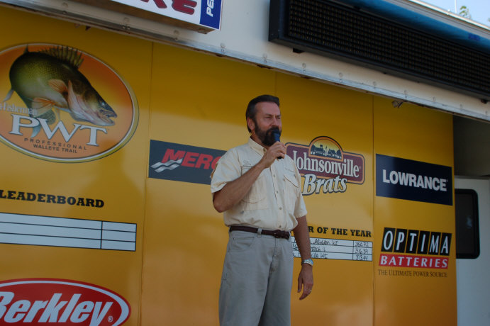 F3AEDEB5-E0FB-4519-8C36-CE87B4960D4A