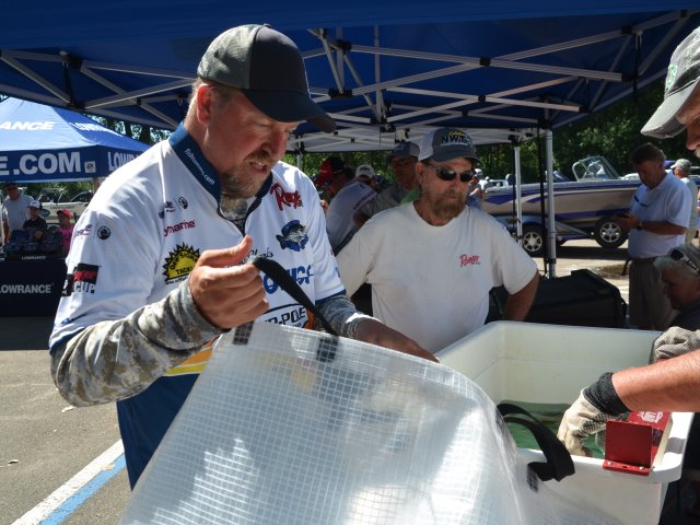 F3F97A47-FD3E-4797-BCE4-6598E082A986