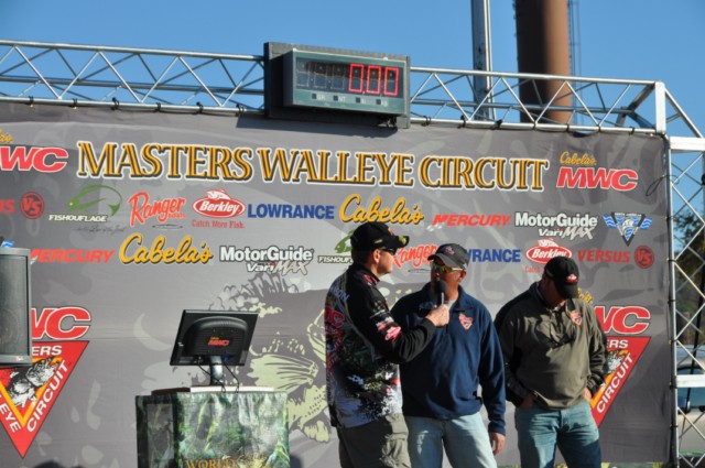 F401F976-B492-4C3E-940C-DA908F2BC2FB