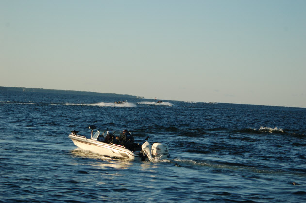 F46D0541-30B8-44FC-B828-001A4AFEEE94