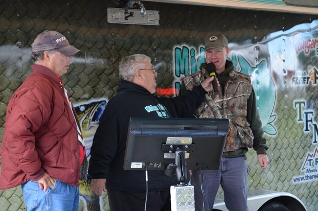 F481391C-71B0-4EDB-BE9F-3420CFF72DCB