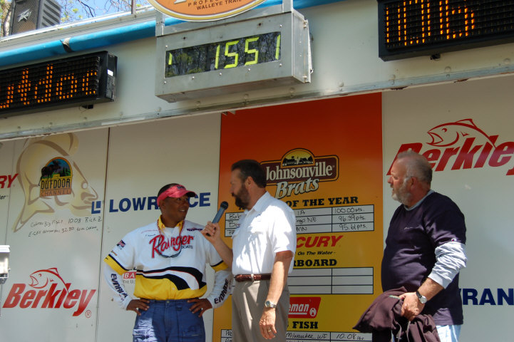 F484989A-6450-400C-BF52-F6E26FCE6FA8