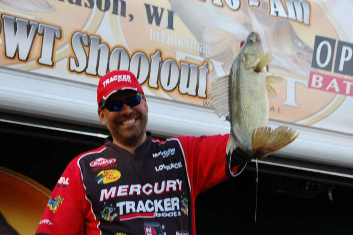 F4AABB32-2826-4768-A800-3C4E29420AAA