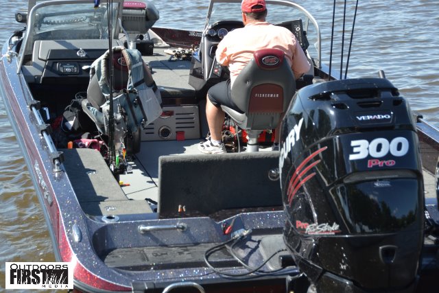 F5047A9F-466E-4283-84B5-F7A840741614