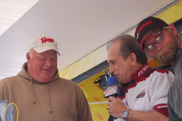 F528D3E2-4530-4866-9048-4960212BE2FE