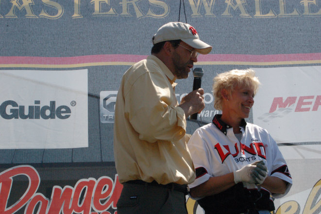 F533CEFA-9EF2-45AF-8752-1F269F0DEC94