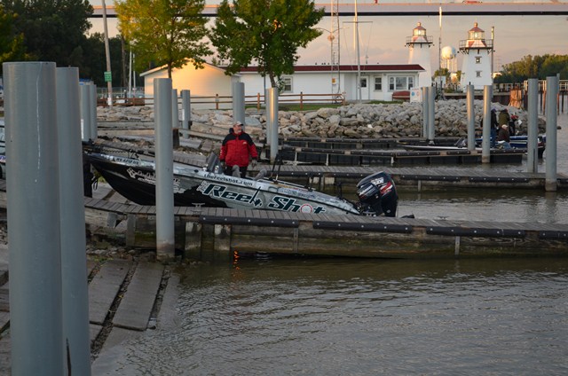 F5387E80-1C11-4AA1-8B28-85AC1E589624