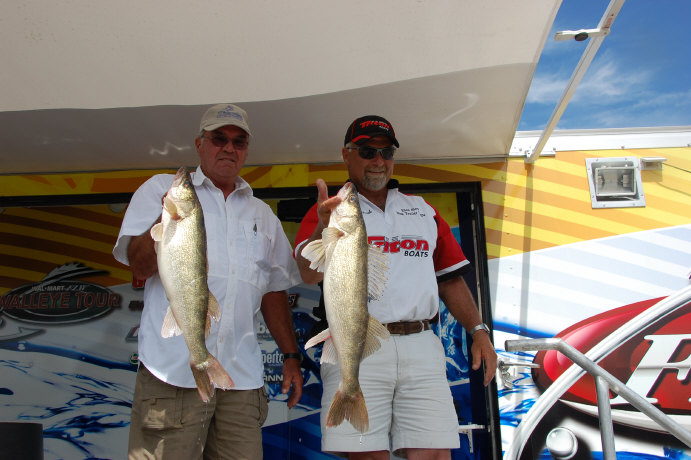 F552143D-1510-4499-9A55-3641EFBAB00B