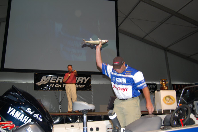 F578588E-CC1E-4CE5-B505-B5CD3C0BC1F3