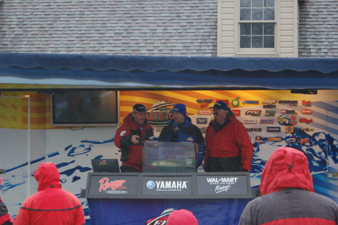 F5897C15-5C3E-4E50-BFE0-D1F7C75EC24C