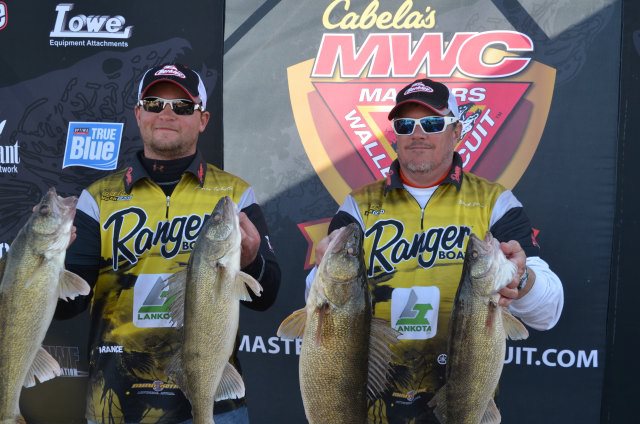 F5A249E5-2543-4FD8-83A5-00133E882221