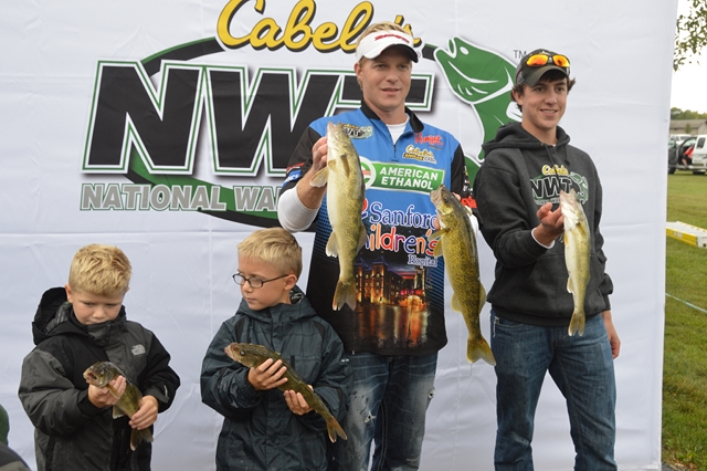 F5B5DFE6-E26B-4DA0-96D3-AC4B74C2C24E