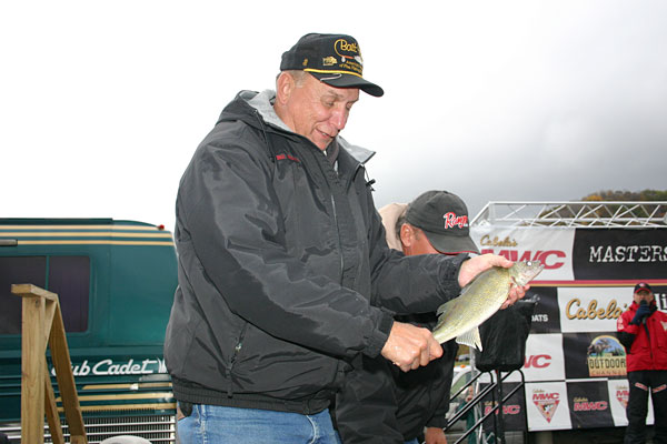 F5D8562D-D89E-4AB9-A342-93BC0AD3C0E2