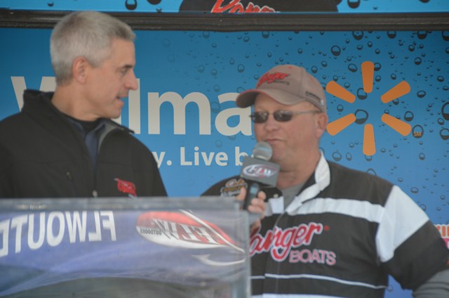 F5FDF127-A359-43A8-B354-2649EB84F905