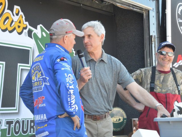 F6508FE0-978E-4550-A18C-29DC9D37175F