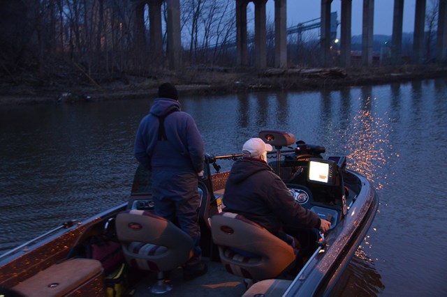 F6908751-A006-45B0-BCF1-03EFD4944FA7