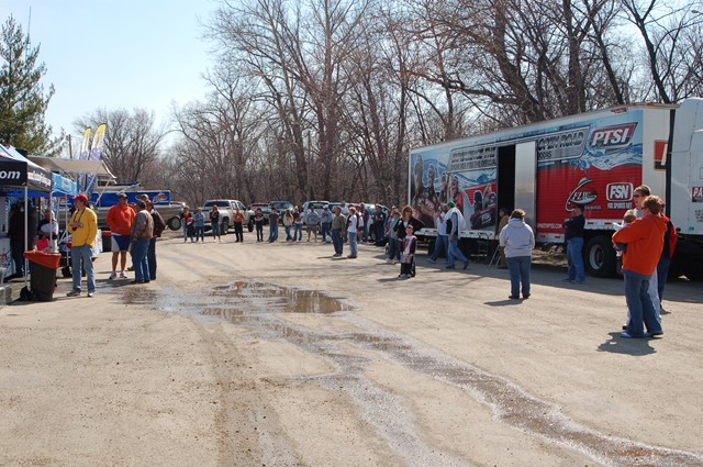 F6BB842F-24A7-497A-B0F4-AB25B344F870