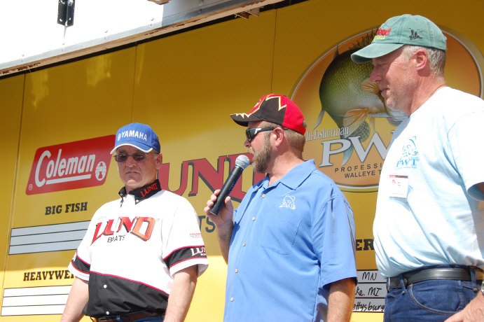 F6CEF88F-4437-4C52-81A6-5D9481561841