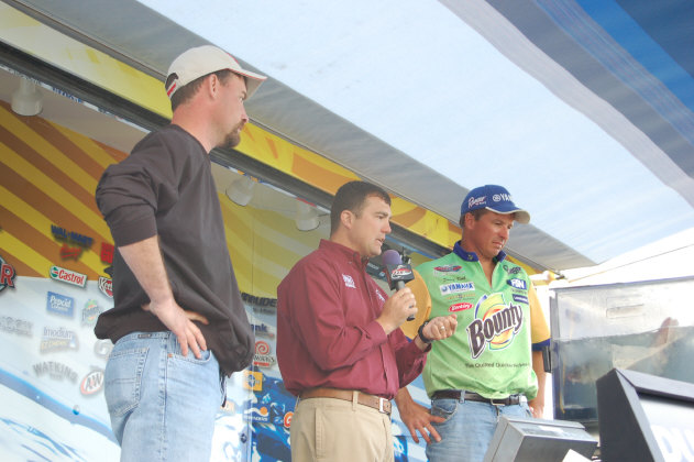 F6E6E79C-D7F3-4D44-BFE7-3A361A283F67