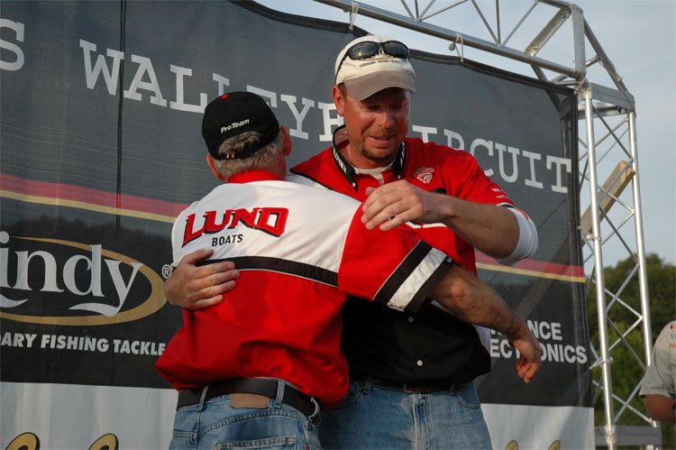 F7067297-23CE-40CA-BBA0-D8FF513D7BB7