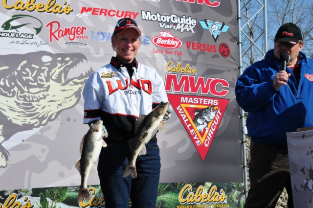 F728537C-3DEF-49ED-92D3-0479175D8220