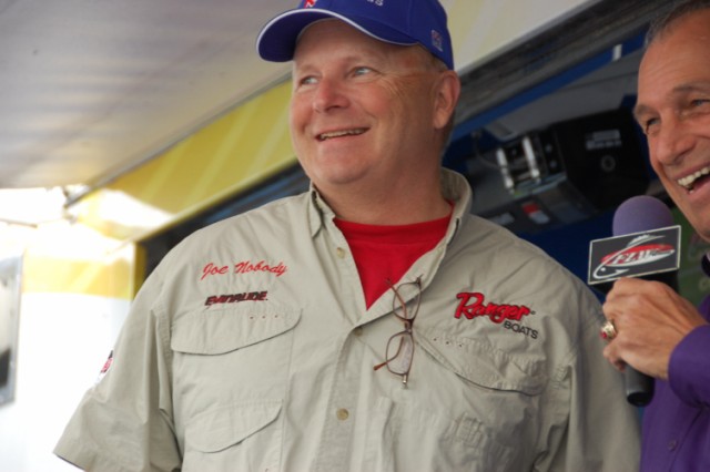 F736DD9C-9460-4AD6-9843-D7DF3024097F