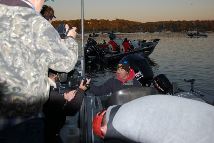 F7756E2E-624D-448D-8B73-90AD2697034F