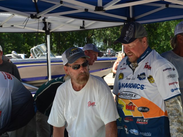 F798A3B5-D684-4E7B-A943-F250B28663C1