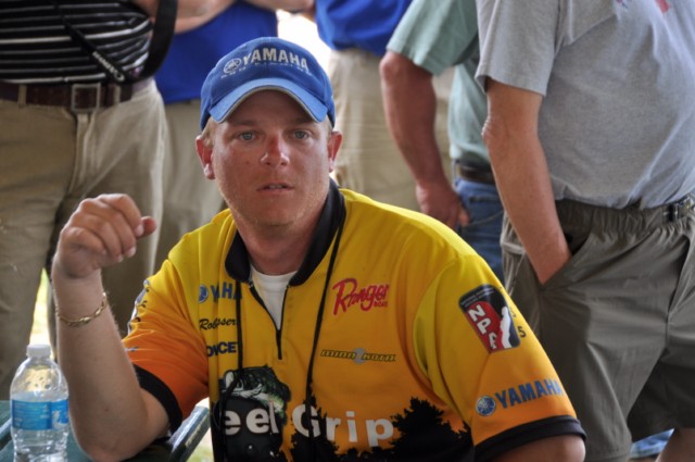 F798B99E-A642-4CF4-9109-69589D8F50AD