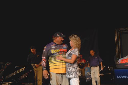 F7AA1685-B650-4856-9887-A1B0979EBC2B