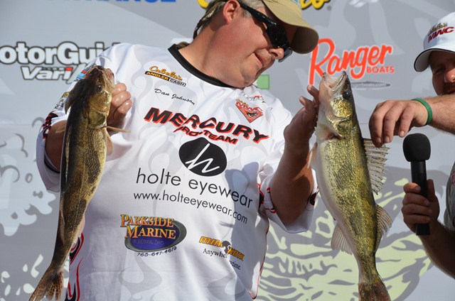 F7AF3F0A-8FD5-47BA-9BEA-A767A18AFB55