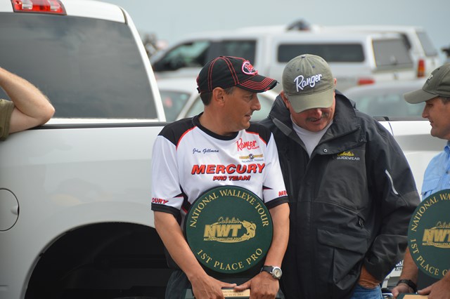 F7C25F92-0838-4C92-8E50-64721902CE87