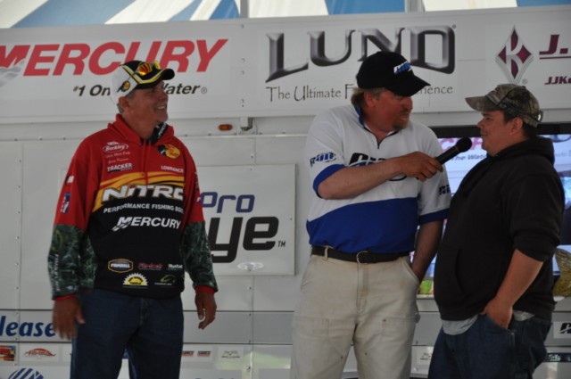 F7C839E8-CF52-49A4-A773-CFD5A3C3A3D8