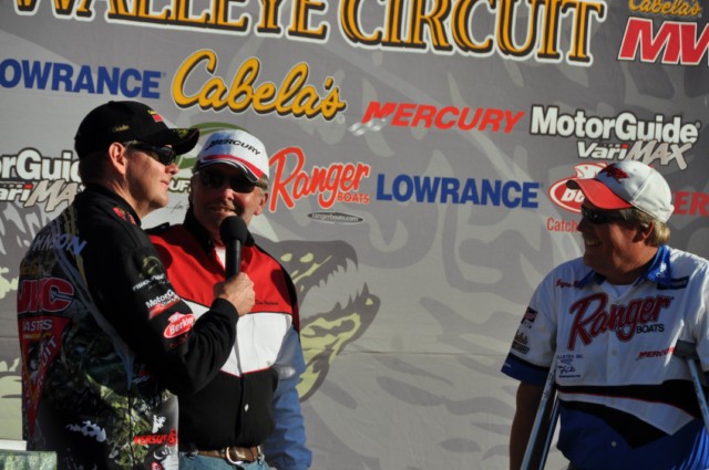 F7E8C30A-7A79-401B-9C5A-CDC8992A0726