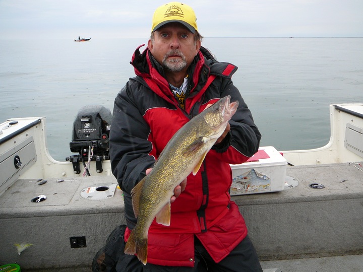 F7FF0B4D-8FF1-46CF-9228-56AF7DDE6550