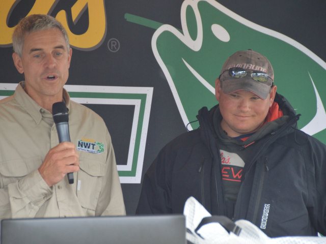 F837D866-4142-413F-BD42-5900B2EB3439