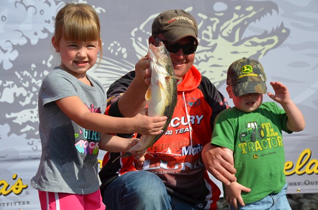 F84F0311-D8F1-463C-AC49-771969C301DF