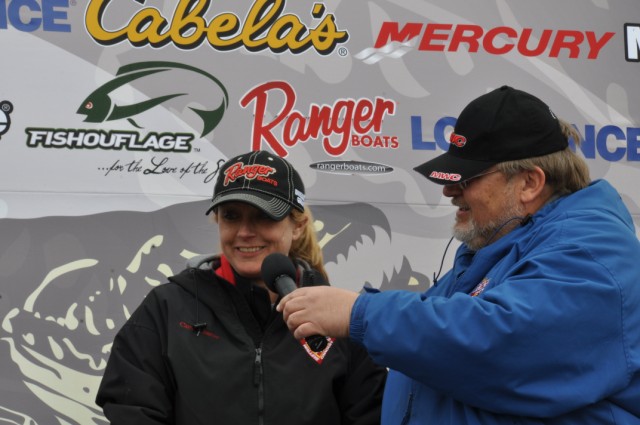 F8686624-A177-4222-99BF-5A6CAED25AEA