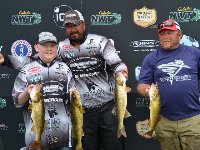 F8877C93-1146-4271-BEDE-DD40F85211EC