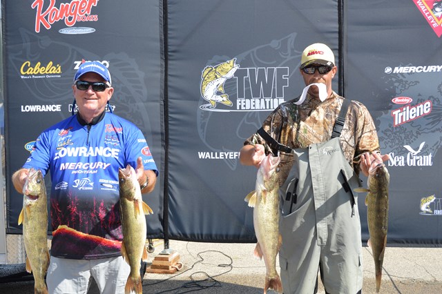 F88EFF69-3C21-467C-80FF-13CAD499F84F