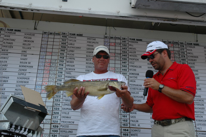 F89D9B45-B769-4A07-AA8F-9E72486D788A