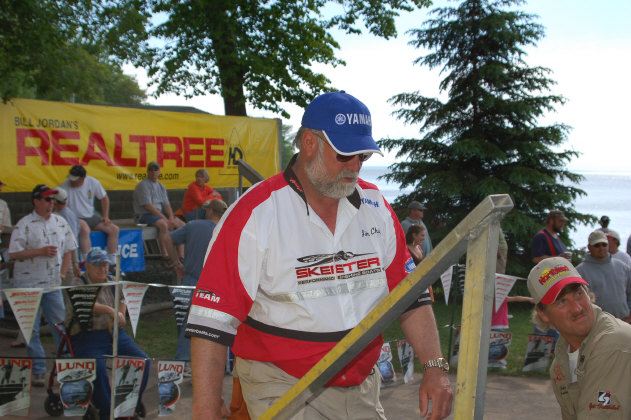 F8A96FE8-FECE-4EF3-8B09-A119D4085122