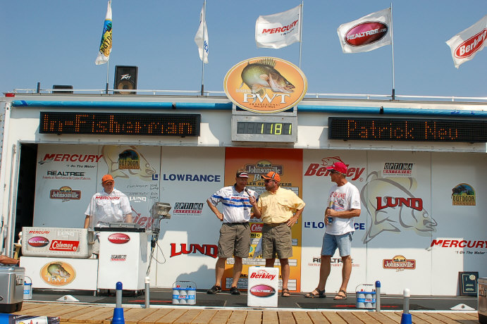 F8B6DA4D-967B-4F49-9FF7-2AAE4AA1A7BC